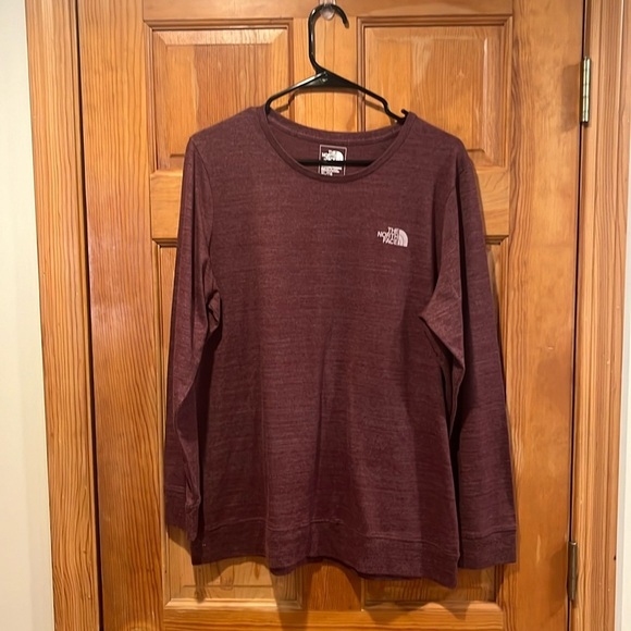 The North Face women’s It’s Lit long sleeve tee shirt size xlarge . - Picture 1 of 8